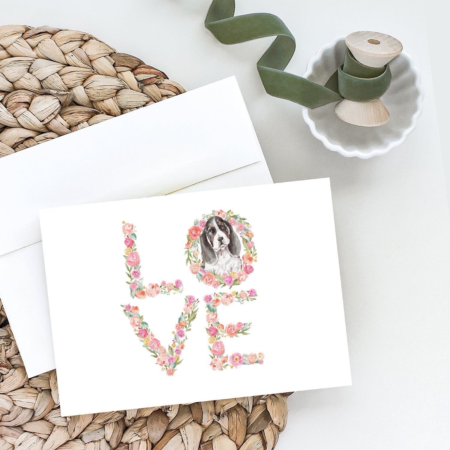 Basset Hound LOVE Greeting Cards and Envelopes Pack of 8 - the-store.com