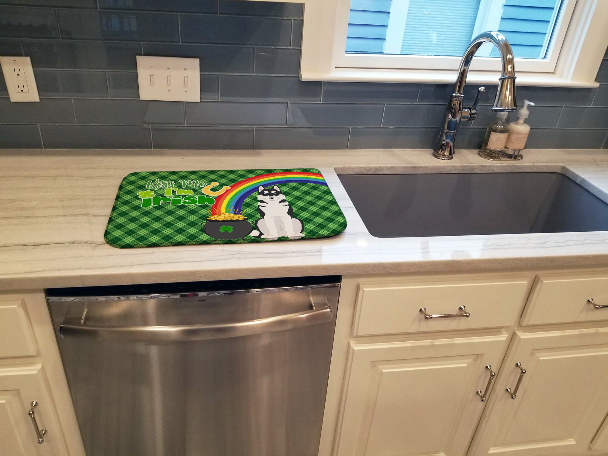 Black Siberian Husky St. Patrick's Day Dish Drying Mat  the-store.com.