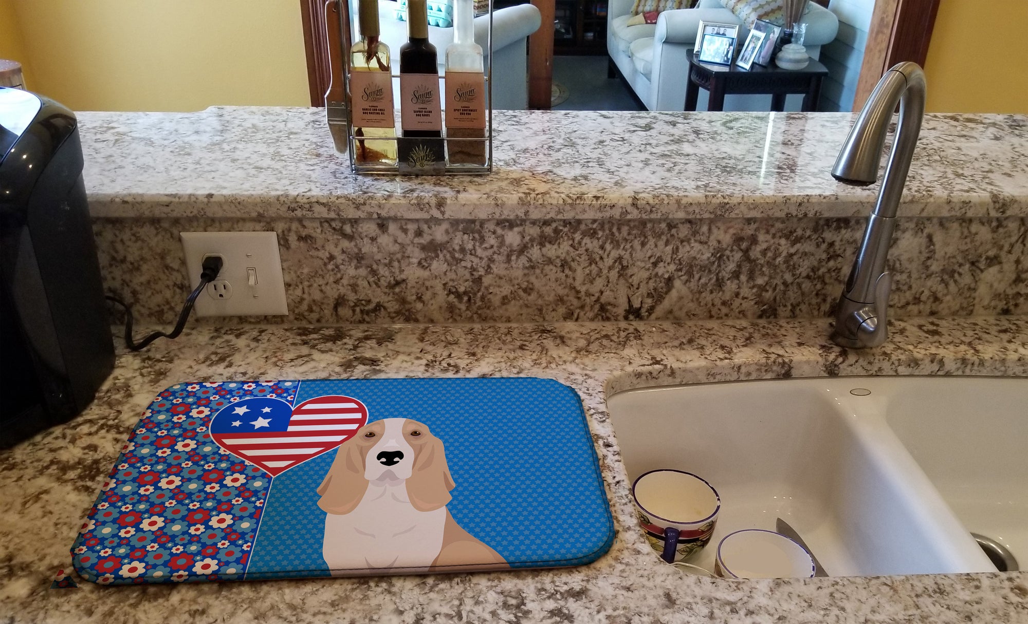 Lemon and White Tricolor Basset Hound USA American Dish Drying Mat  the-store.com.