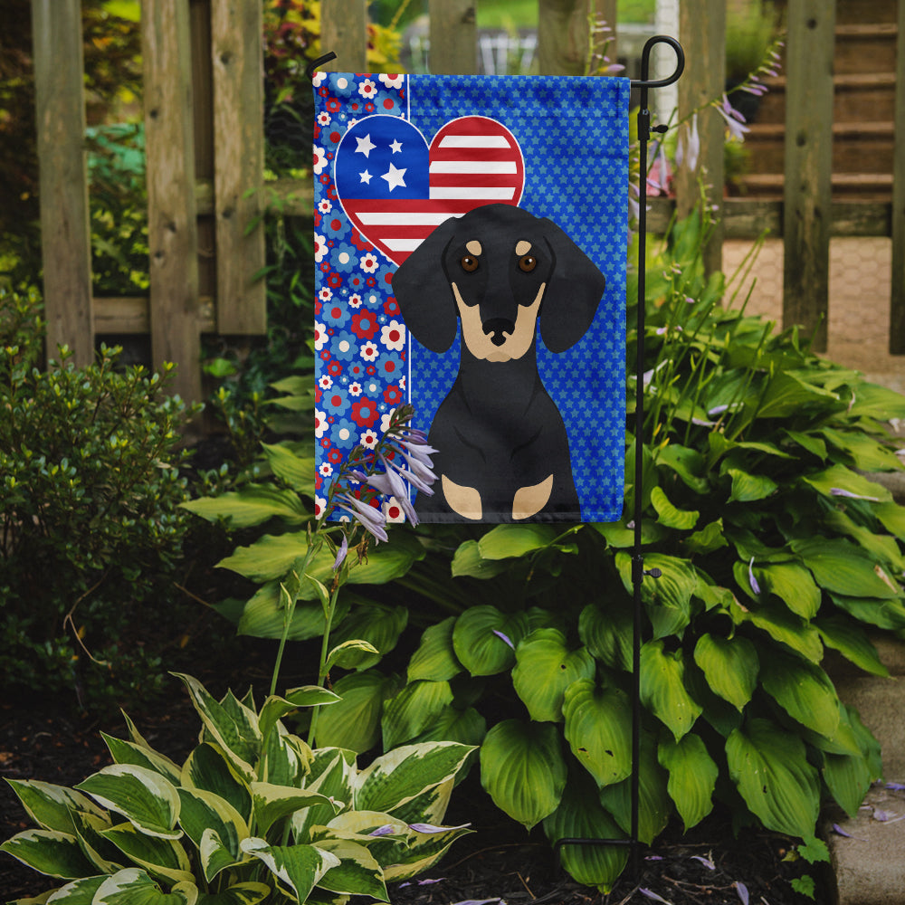 Black and Cream Dachshund USA American Flag Garden Size  the-store.com.