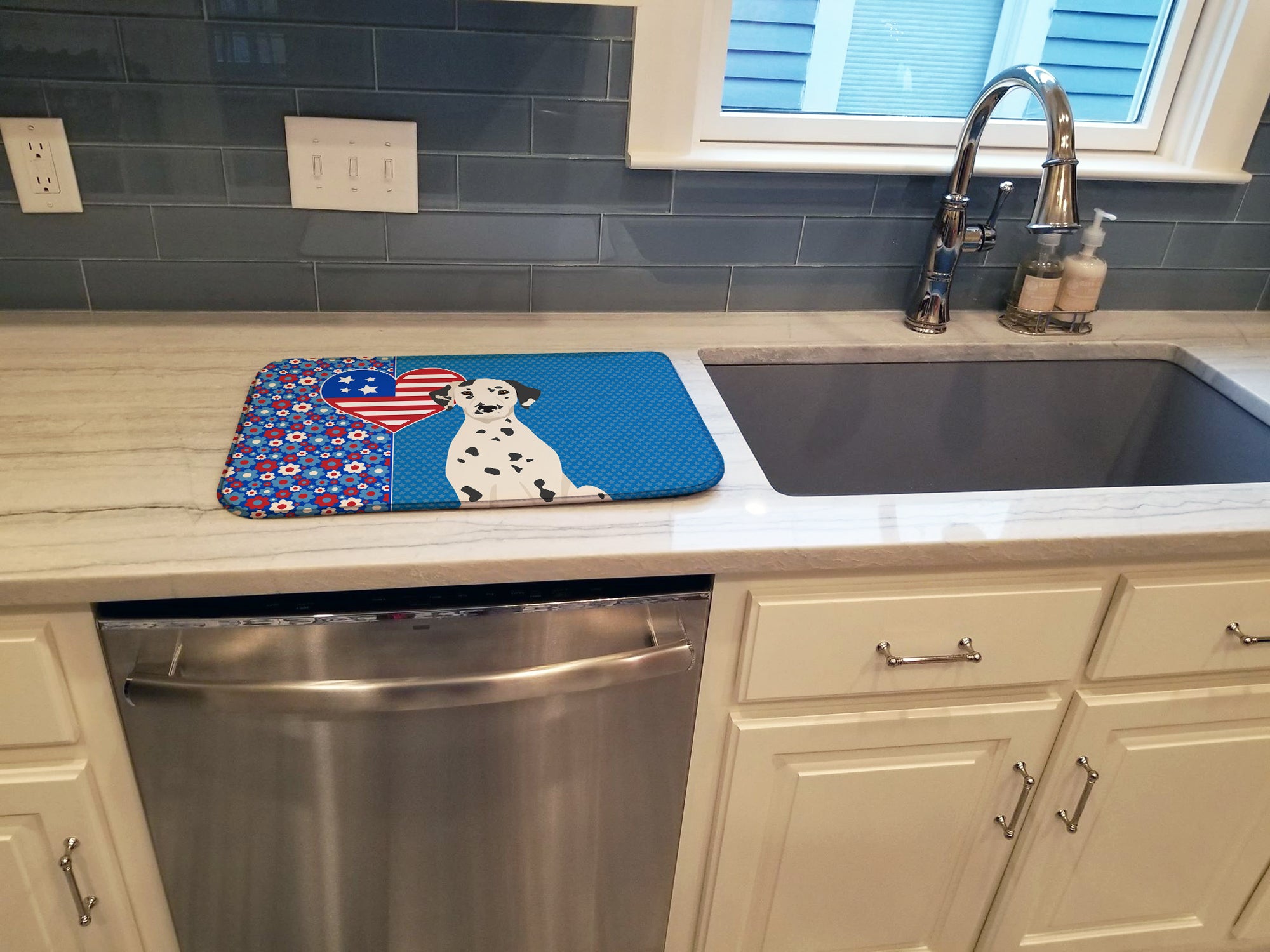 Dalmatian USA American Dish Drying Mat  the-store.com.