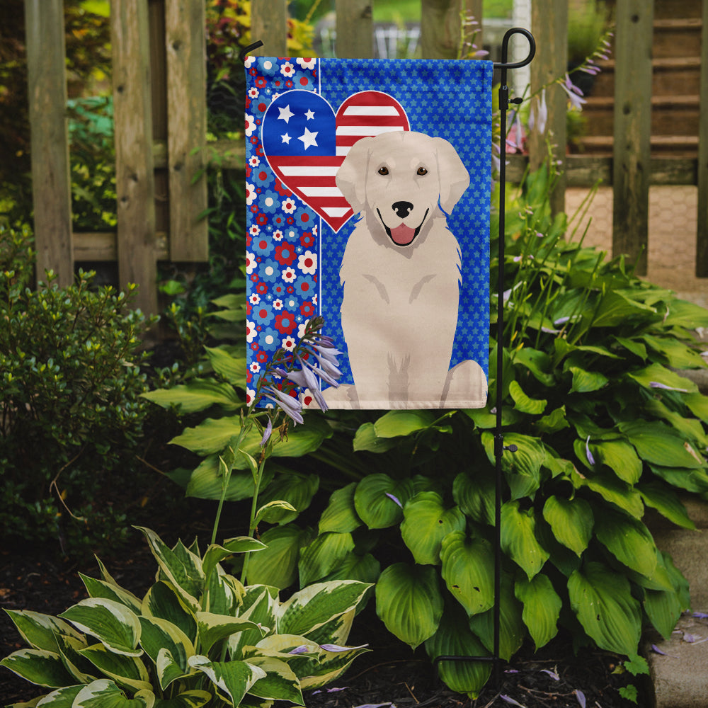 Cream Golden Retriever USA American Flag Garden Size  the-store.com.