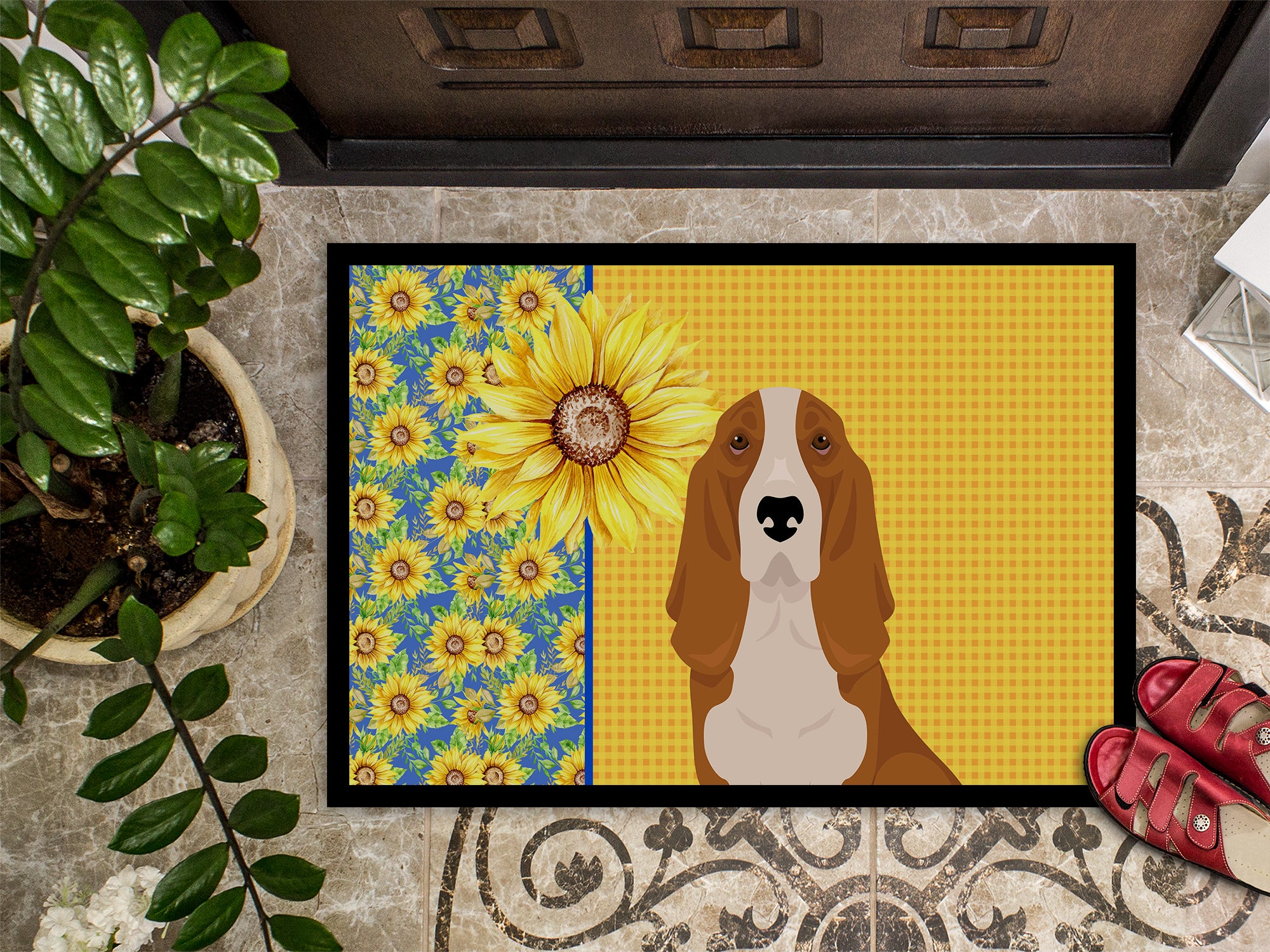 Summer Sunflowers Red and White Tricolor Basset Hound Indoor or Outdoor Mat 18x27 - the-store.com